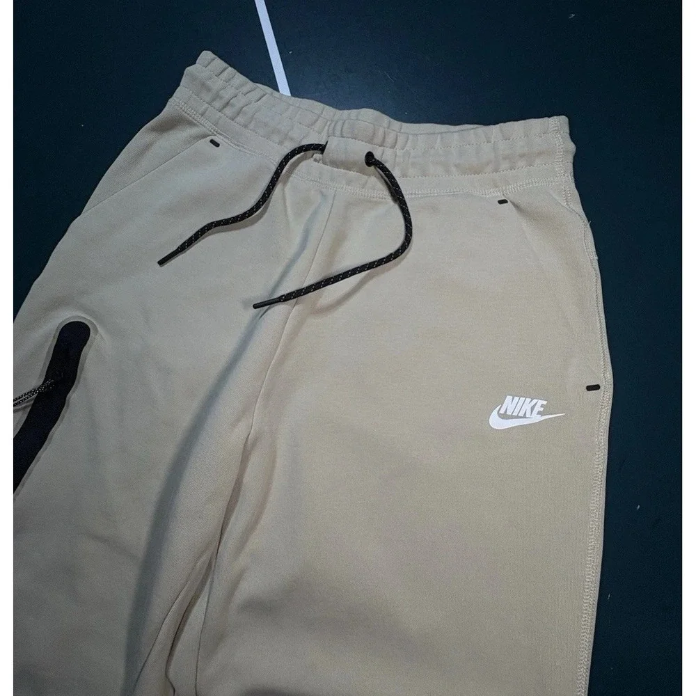 Nike waist 28